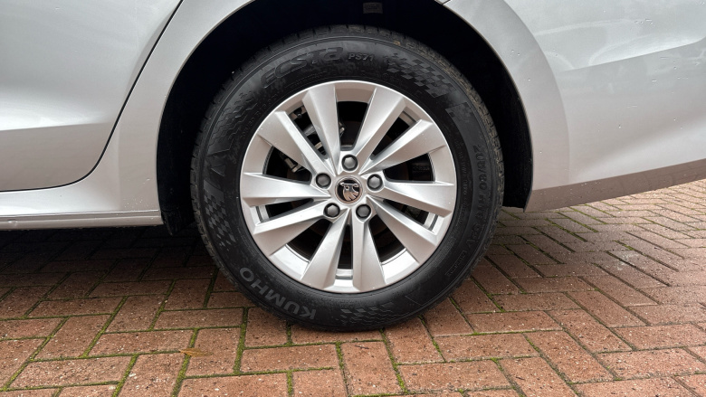 Skoda Octavia 1.5 TSI SE Technology 5dr Petrol Hatchback